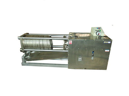 不銹鋼材質(zhì)全自動(dòng)臥式液壓榨油機(jī)DLW-100DS,自動(dòng)壓榨退榨，古法榨油機(jī)